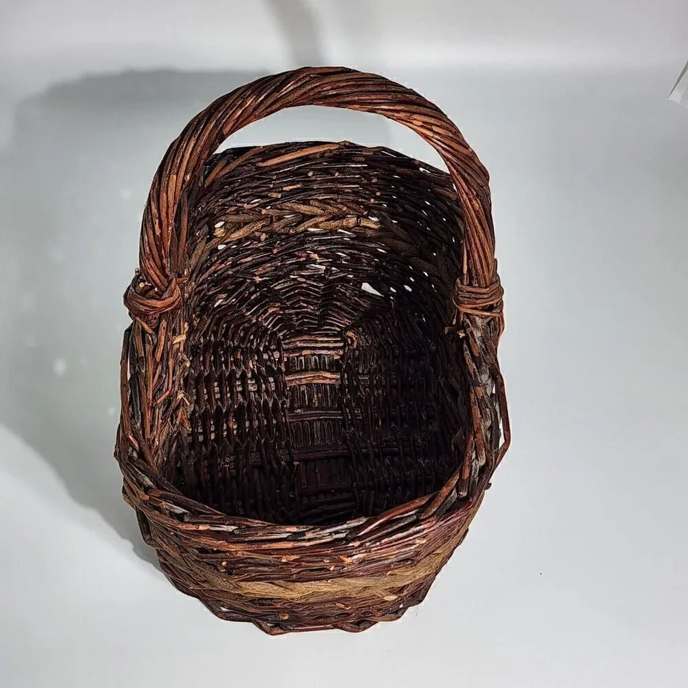 VTG Large Woven Rattan Twig Stick Gathering Basket with Handle Two Toned Brown